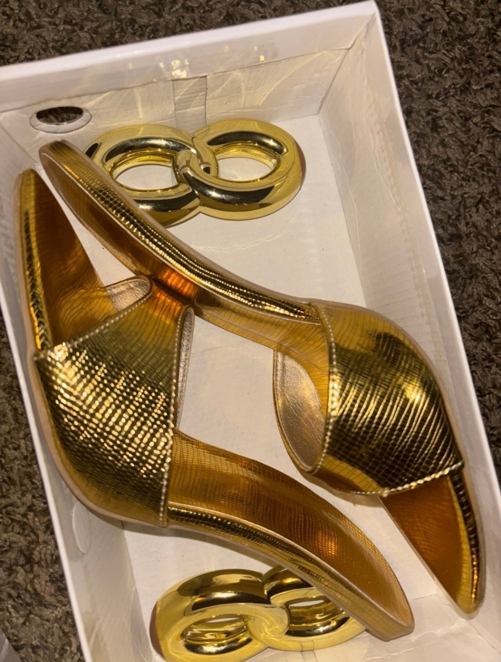 Gold Metallic Open-Toe Women’s Slide Heels Sz 41 New